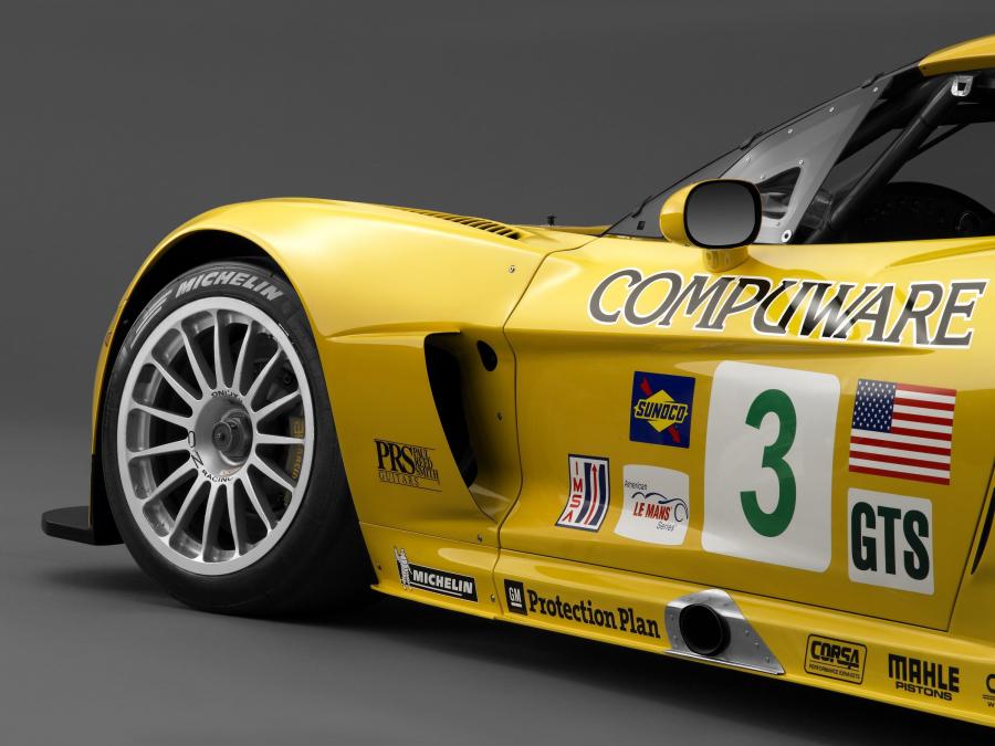  Chevrolet Corvette R 2005 года  (фото 11 из 25)